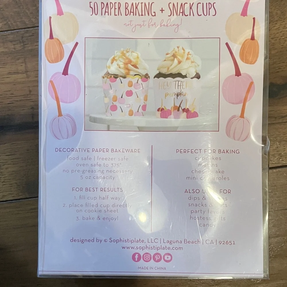 50 Paper Baking + Snack Cups not just for baking. Pumpkin Design - New in Box